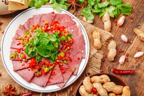 1689064561516163.jpg 攝圖網_501193772_banner_鹵牛肉(企業商用).jpg